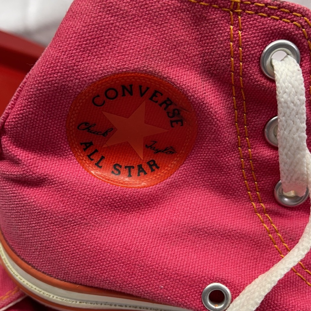 Converse Hightops - Picture 9 of 9